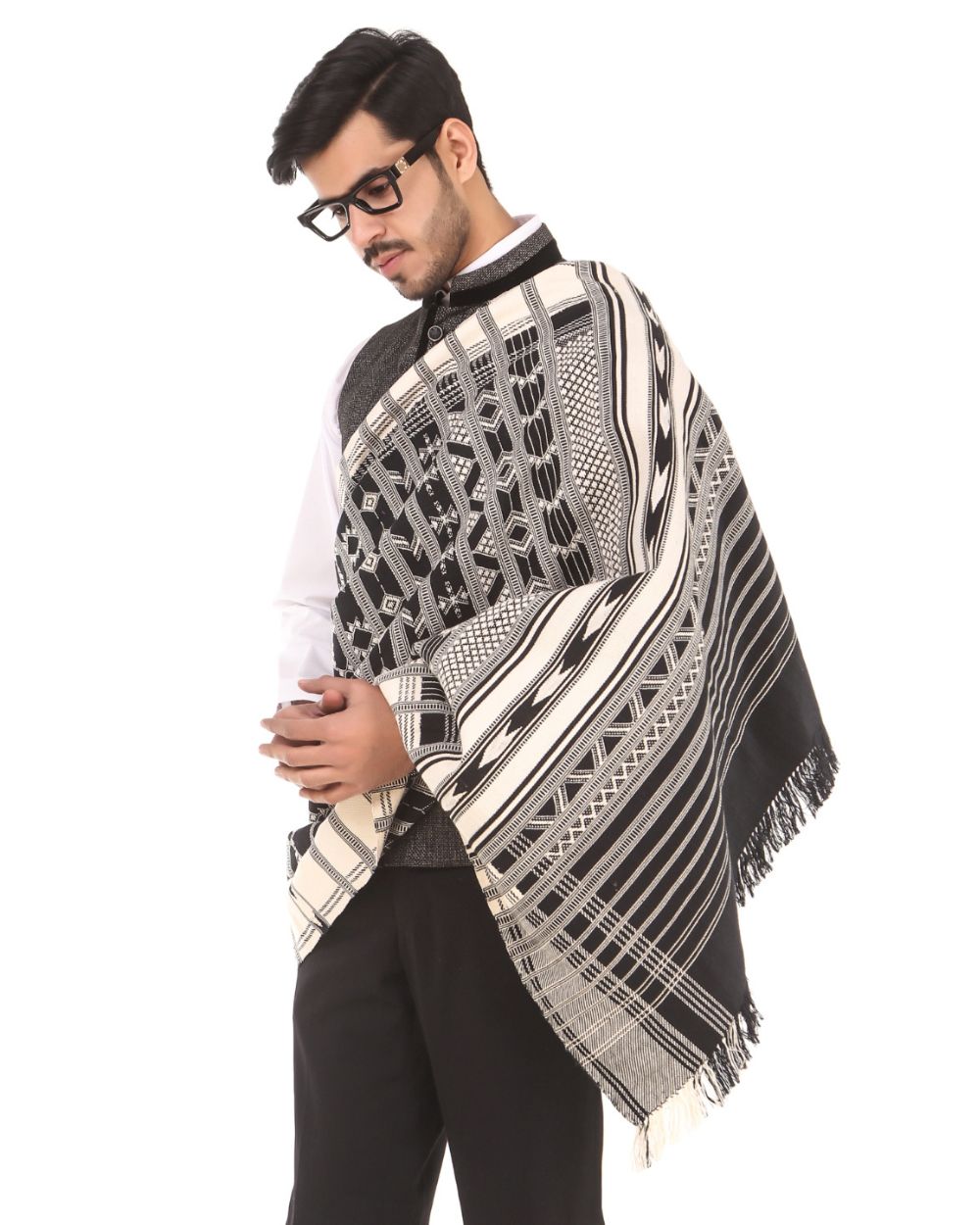 Shawl/Pattu Handwoven,  Black