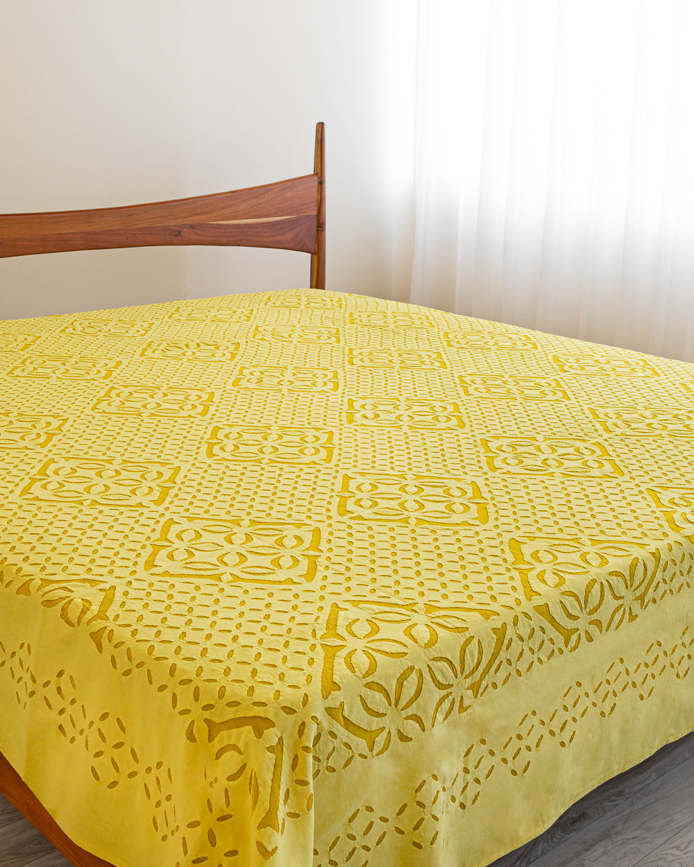 Bedcover Applique Mehndi Khuddi Design, Yellow
