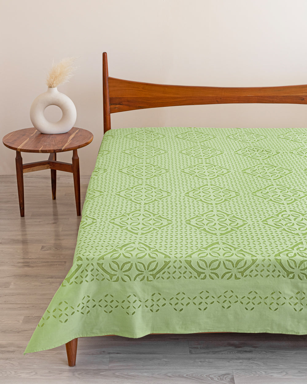 Bedcover Applique Mehndi Khuddi Design, Light Green