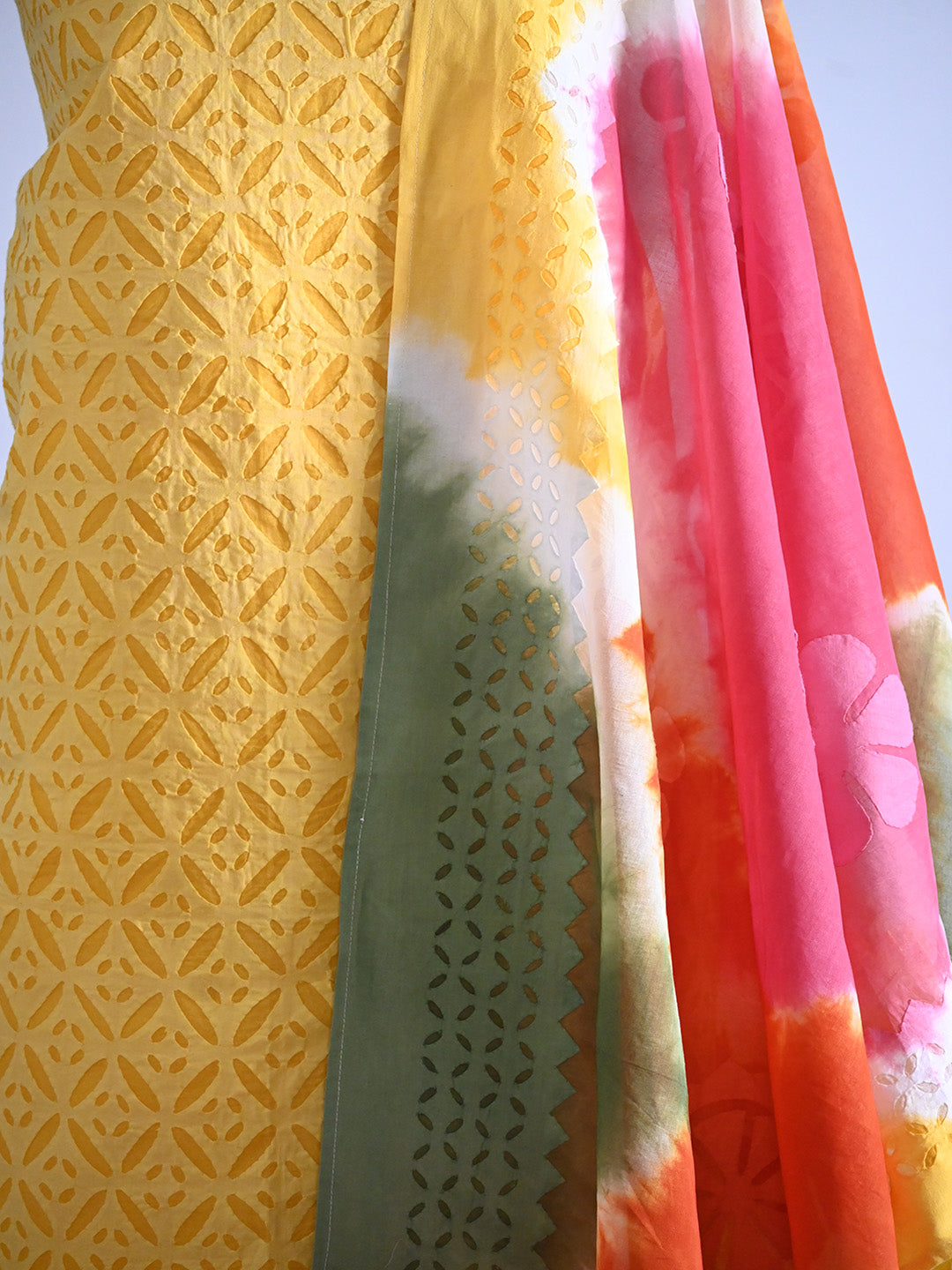 Kurta Fabric Applique Long Box Khuddi Design, 3 Piece Cotton Set with Tie and Dye Dupatta