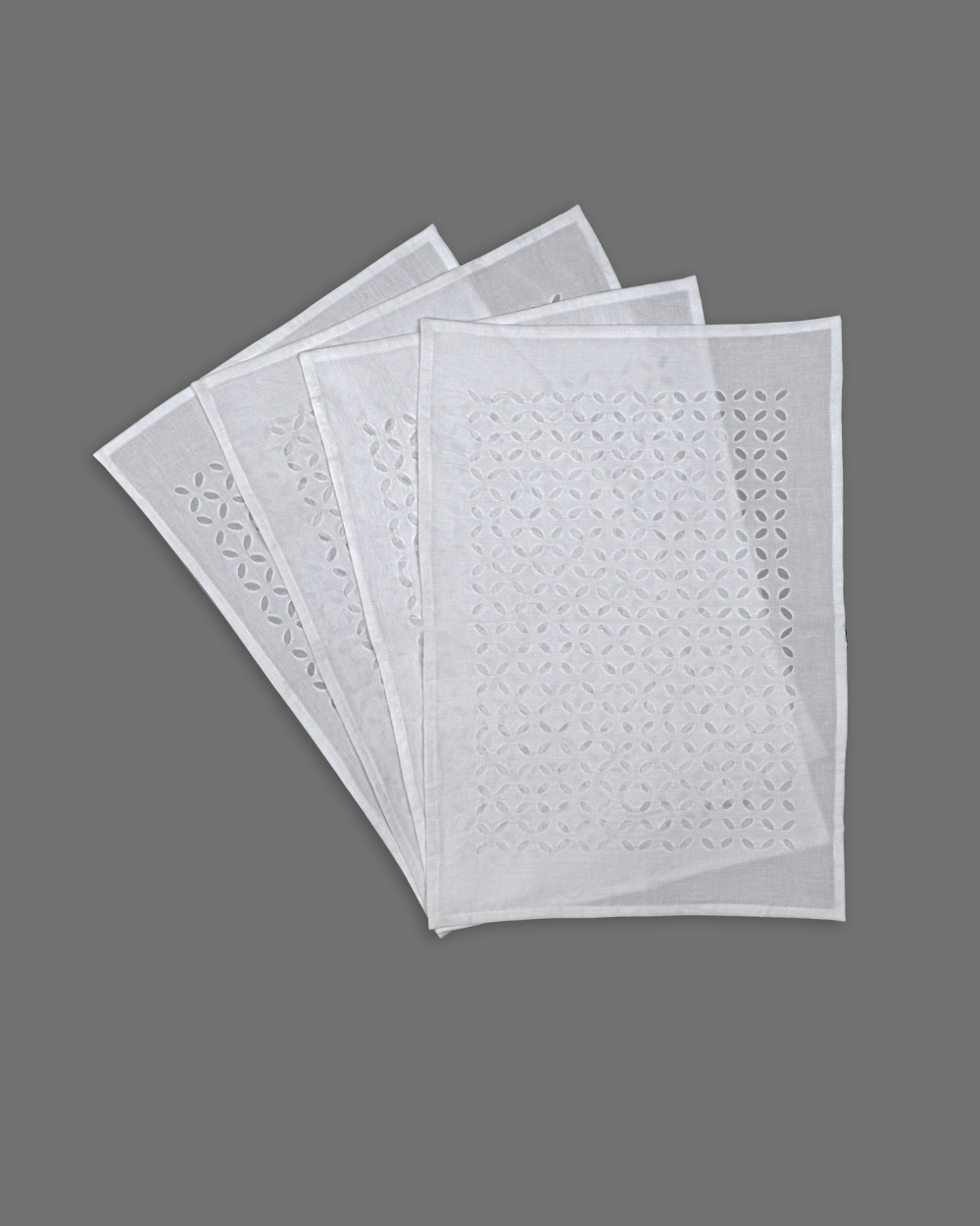 Table Mats Applique Khuddi Design, Pack of 4, White