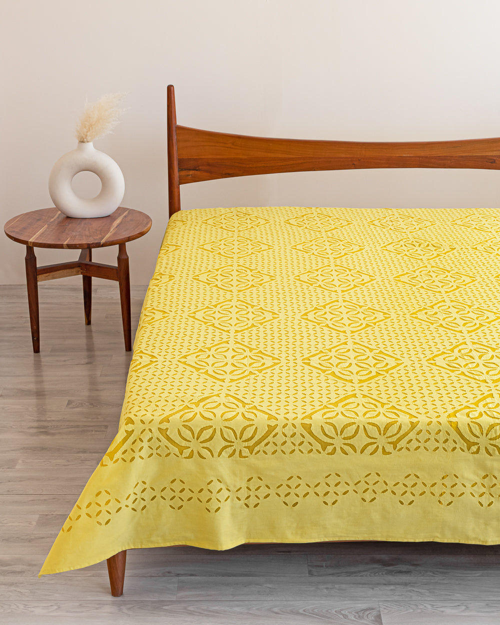 Bedcover Applique Mehndi Khuddi Design, Yellow