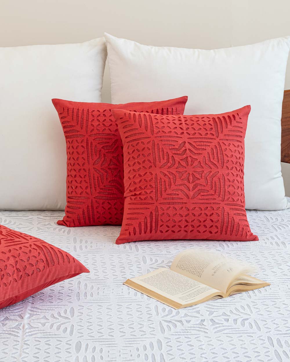 Cushion Cover Applique Gulchand Design, Red