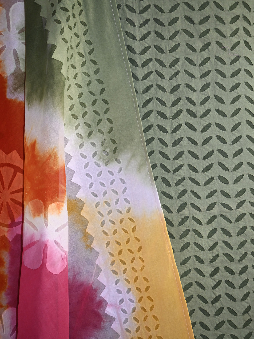 Kurta Fabric Applique Laher Khuddi Design, 3 Piece Cotton Set with Tie and Dye Dupatta