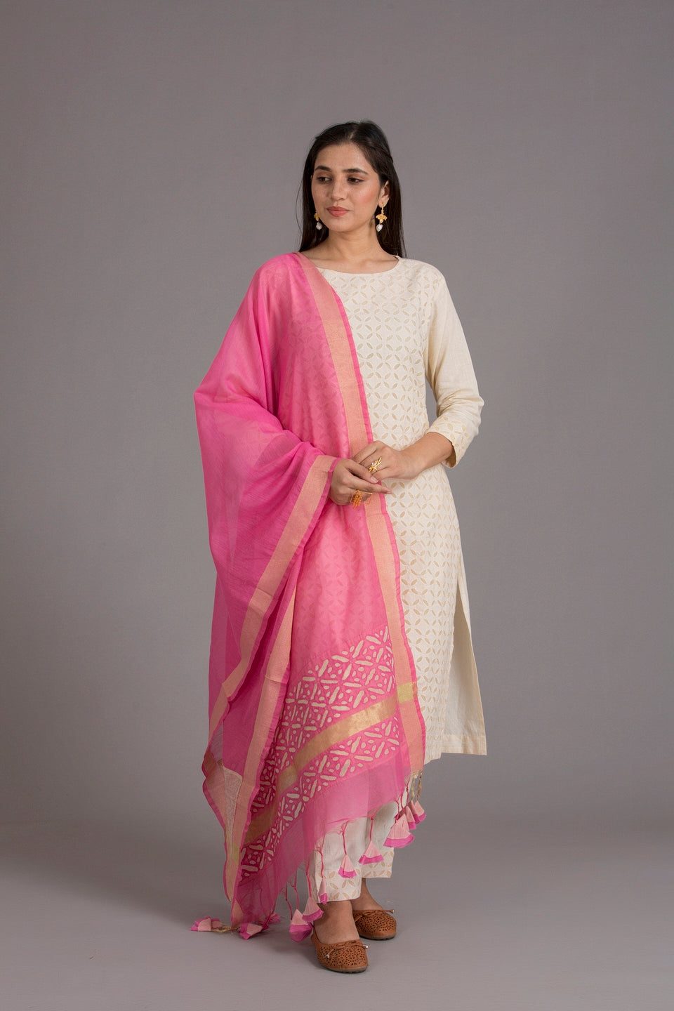Duppatta Box Khuddi Design Applique Chanderi , Pink